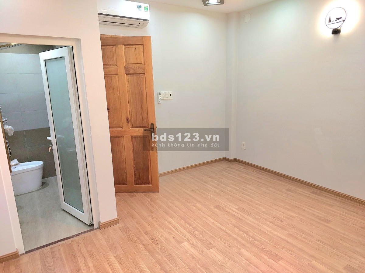Bán gấp nhà Villa trung tâm Gò Vấp DT 60m² x 4 tầng giá cực mềm 8,3 tỷ đồng