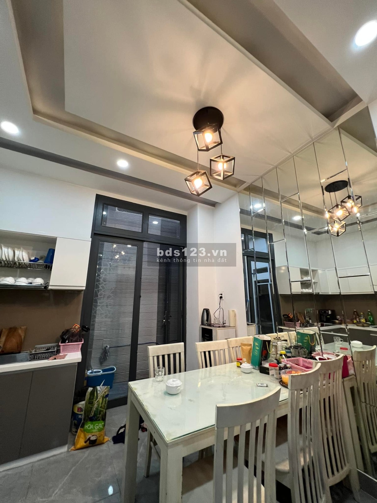 Bán nhà gấp đường số 50 Thủ Đức, dt 65m2 4 tầng 7.9 tỷ cam kết không đăng nhà ảo