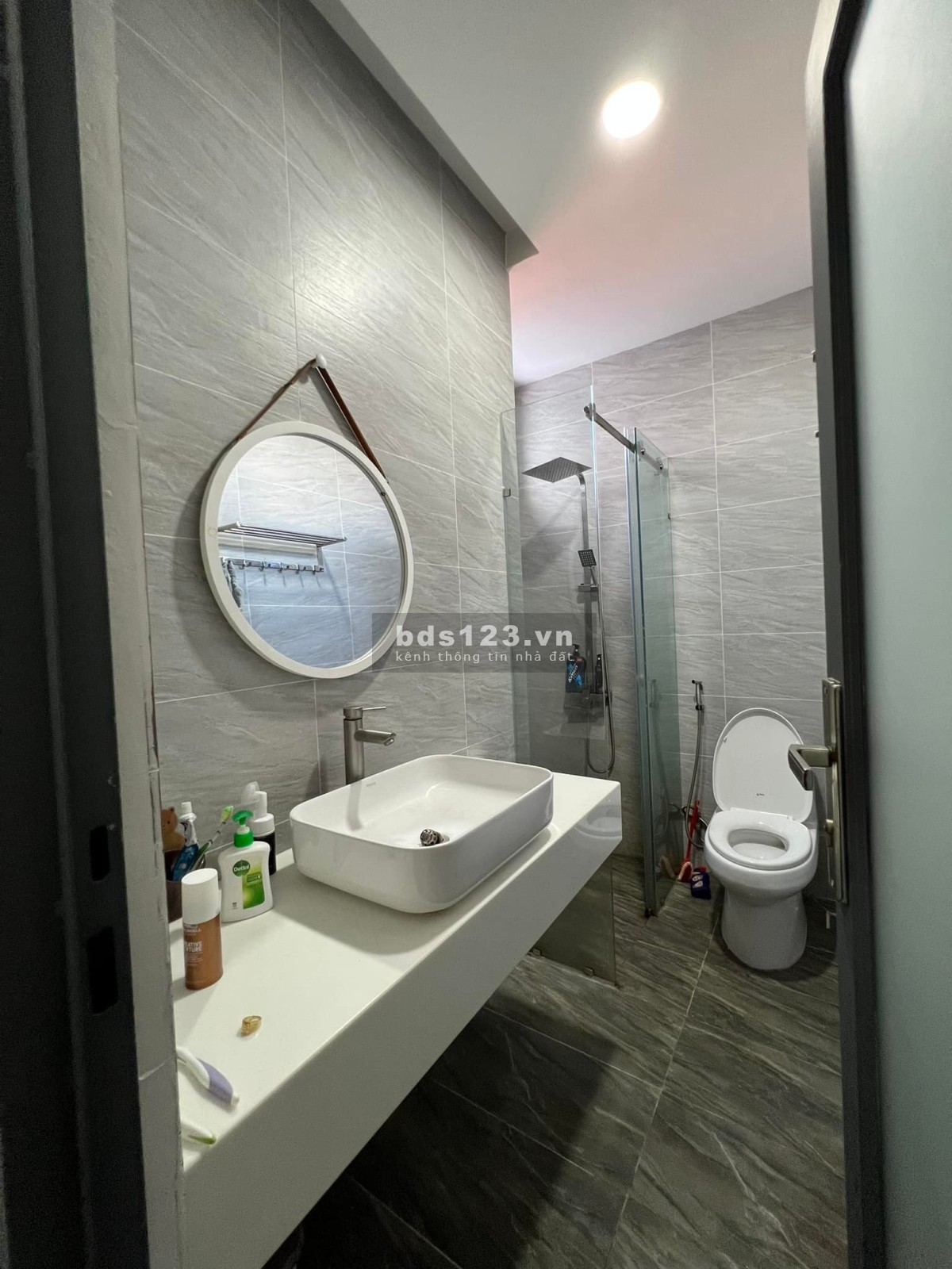 Bán nhà gấp đường số 50 Thủ Đức, dt 65m2 4 tầng 7.9 tỷ cam kết không đăng nhà ảo