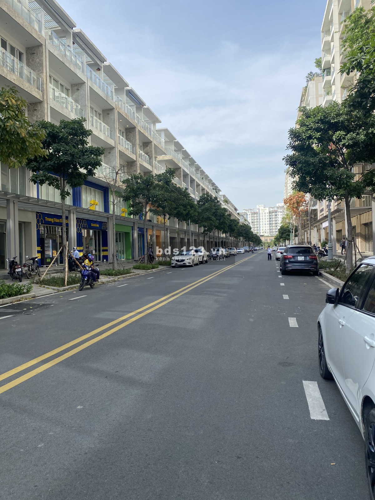 Văn phòng cho thuê Sarina KĐT Sala quận 2, giá 28 triệu/tháng LH 0932689228