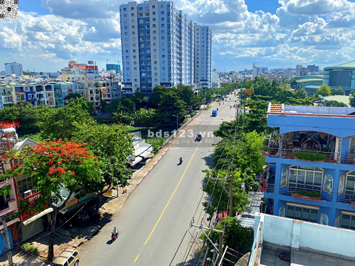 Chính chủ - cho thuê tòa văn phòng 2 mặt tiền đường Chu Văn An, Phường 26, 1 hầm 5 lầu, DTSD 1110m2