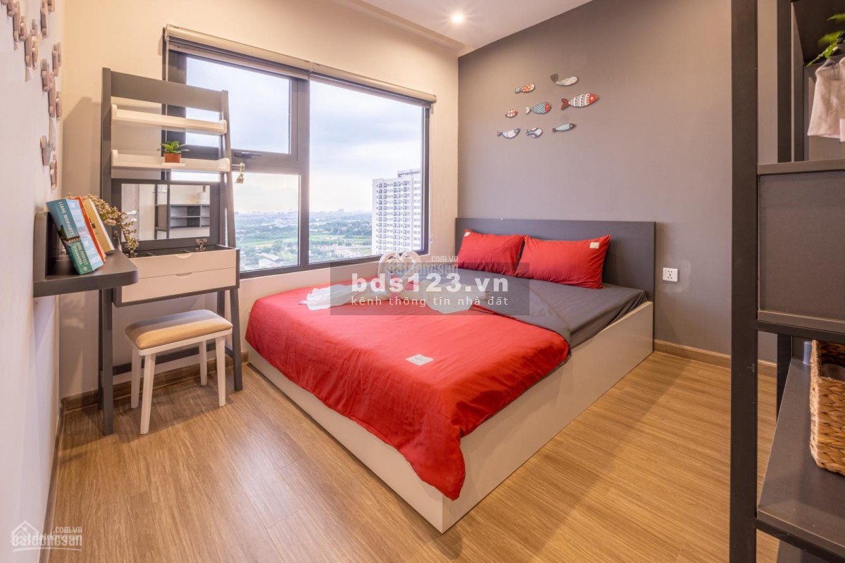 Cần bán Gấp Căn 3PN GÓC+2WC View ĐH VINUNI, Biển Hồ S=80m2, giá 2.6 tỷ Vinhomes Ocean Park