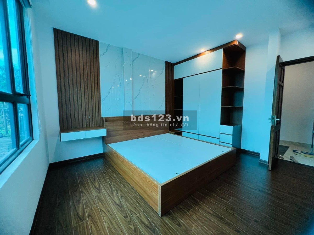 NHANH THÌ CÒN! Hoa hậu giữa Phạm Văn Đồng có thang máy, hồ cá chỉ 6 tỷ, DT 64mx5t, mt 5.2m