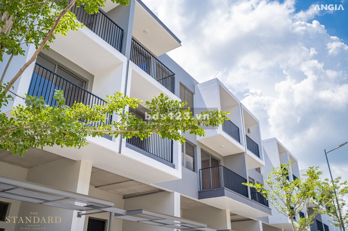Nhà Phố Biệt Lập The Standard Bình Dương hỗ trợ vay giá đầu tư sinh lời