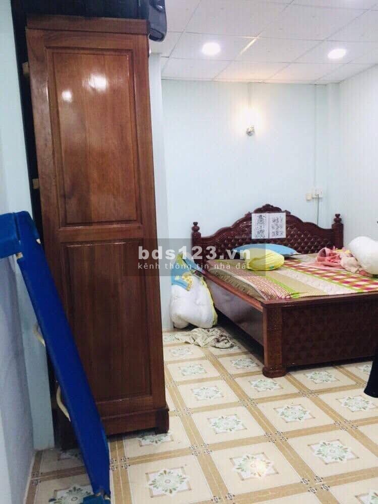 Chính chủ cần bán nhà 100% thổ cư, không lộ giới không vướng quy hoạch