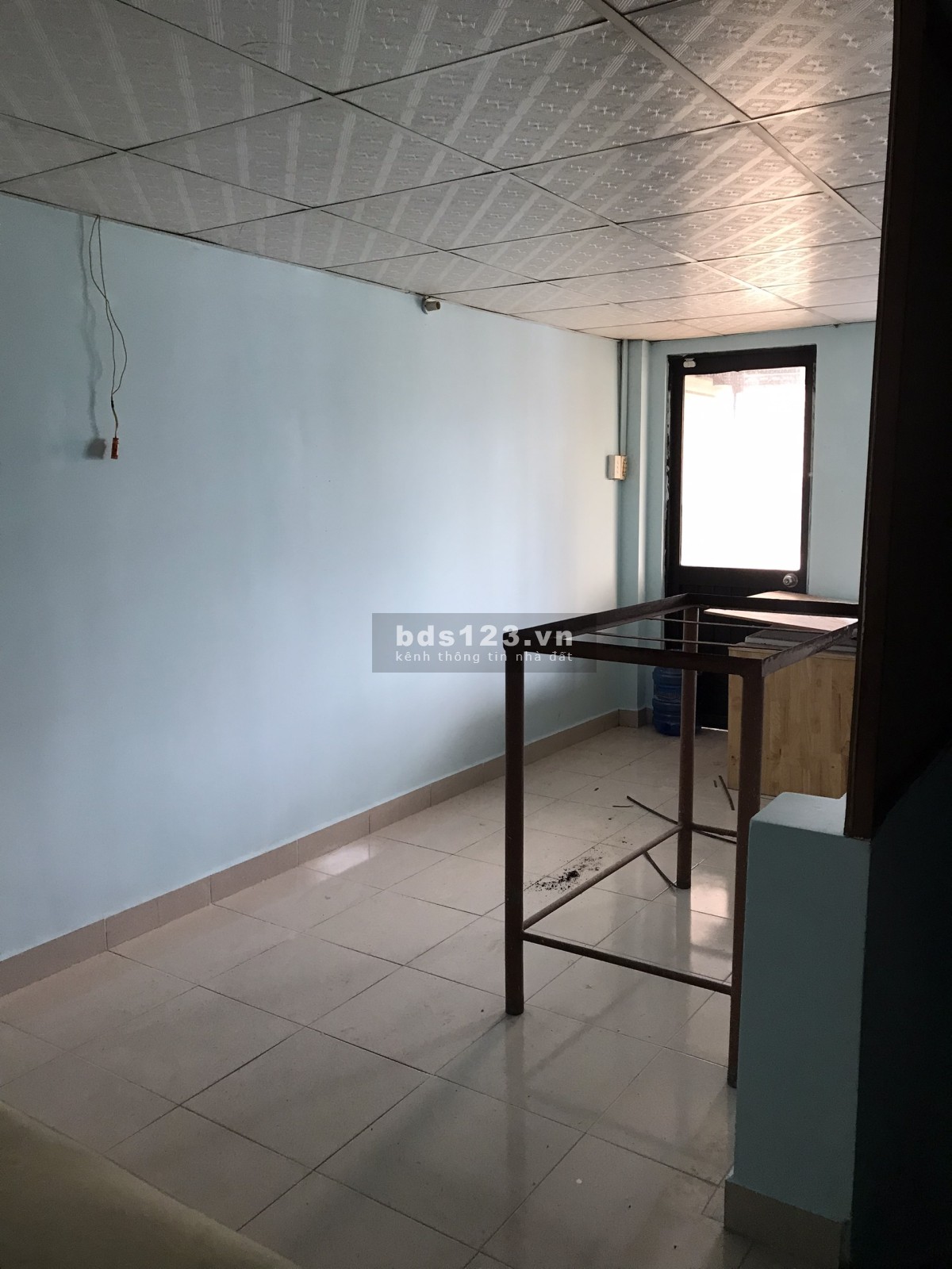 Cho thuê nhà mặt tiền nguyên căn xóm Đất quận 11 DT 49m² x 3 lầu