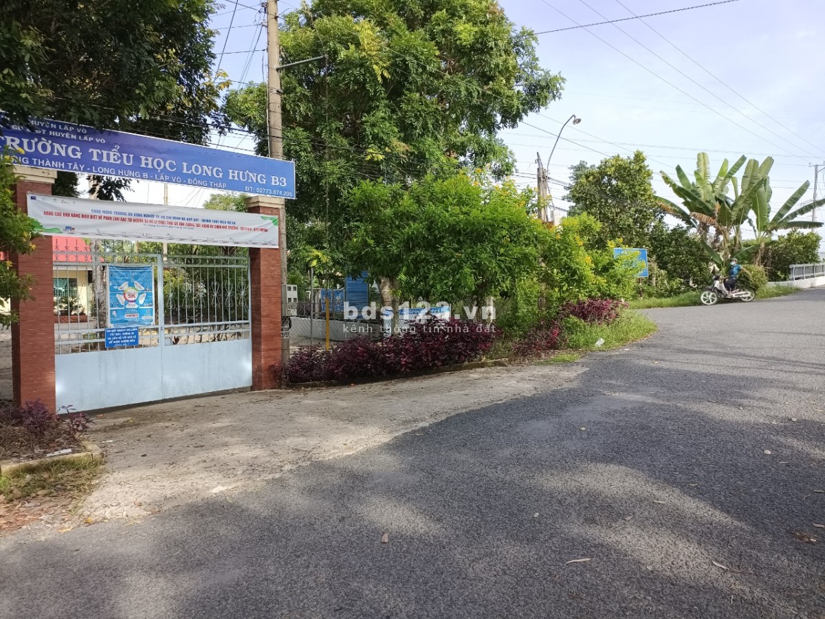 Bán đất mặt tiền rộng đường Kênh Thầy Lâm, xã Long Hưng B, huyện Lấp Vò