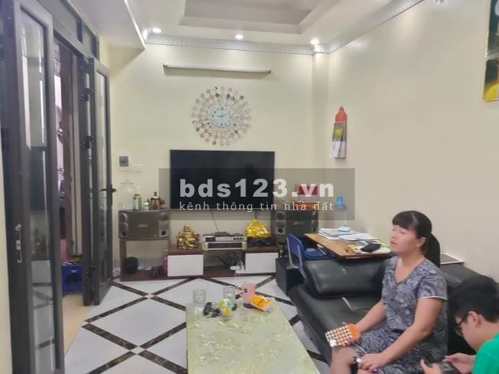 Bán nhà Trương Định, Hoàng Mai 40m x 5 tầng, MT 3.2m, giá 2.95 tỷ