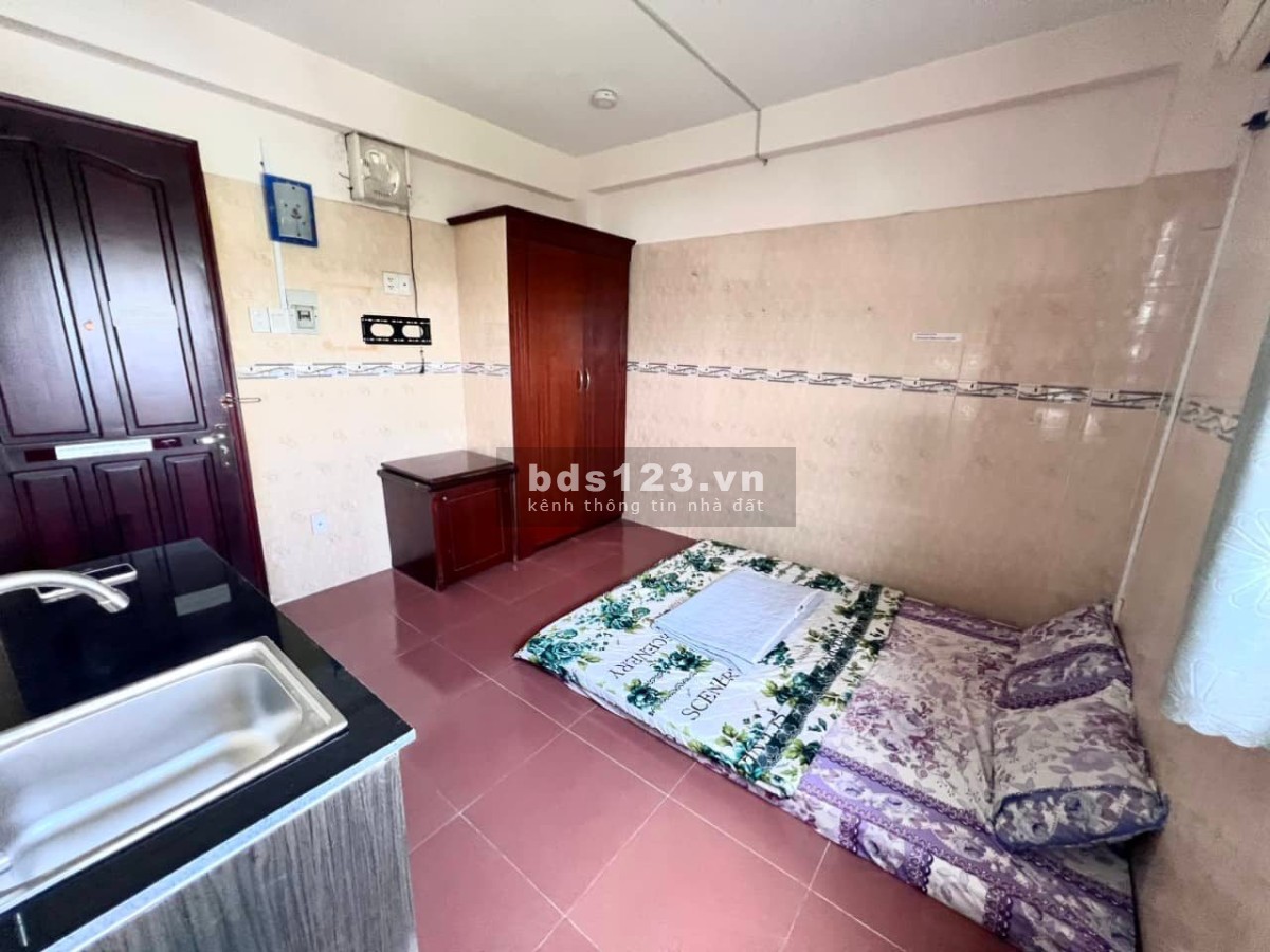 Cần nhượng phòng, có thể dọn vào ở cuối tháng giờ giấc tự do