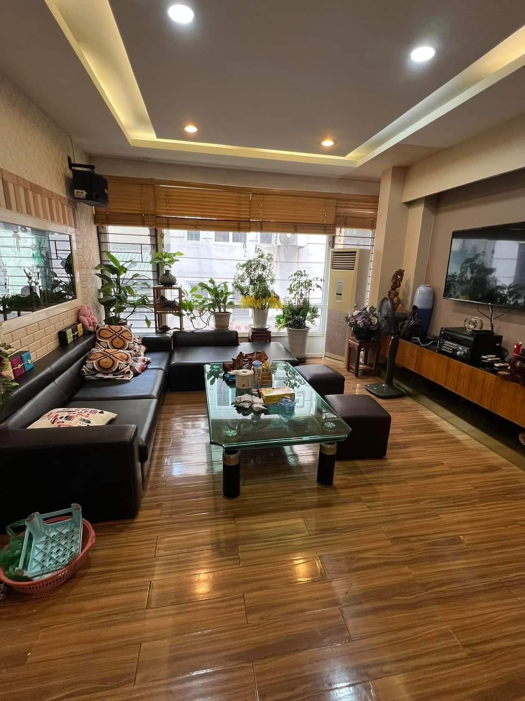 Bán nhà Ngoại Giao Đoàn 90m2 4 tầng, mt 5m, vỉa hè kinh doanh giá 24 tỷ 0912288365