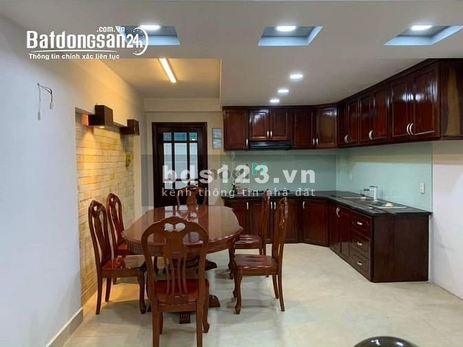 Nhà HXH Sư Vạn Hạnh phường 12, quận 10, vị trí đẹp, gần Vạn Hạnh Maile, đường 3/2