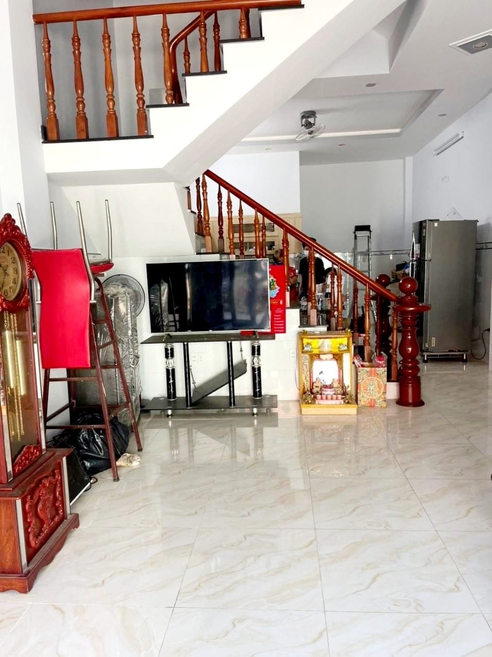 Nhà đẹp hẻm xe hơi Bùi Quang Là Phường 12 Gò Vấp TP HCM nhỉnh 3 tỷ