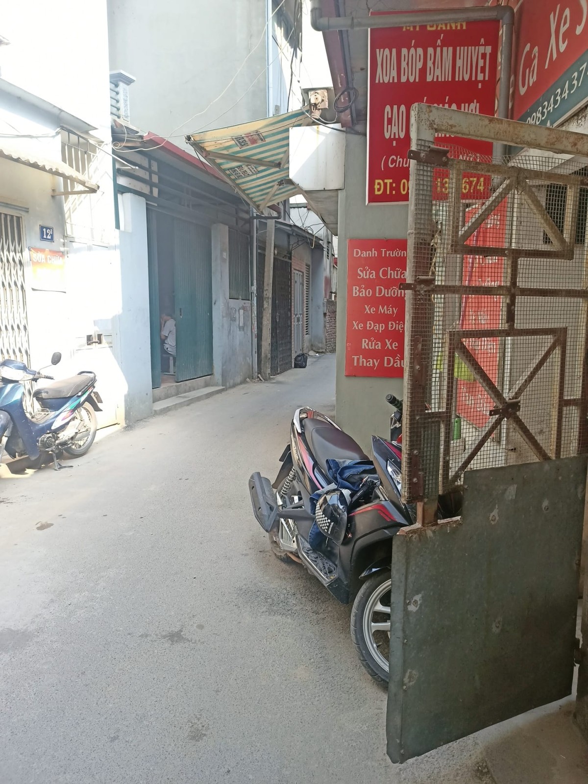 Chính Chủ Bán Gấp Nhà 52m2 x 2T, Chỉ 5 Tỷ, Gần Phố, Gần Hồ Tây