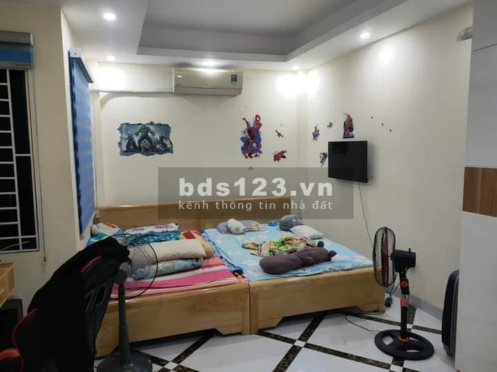 Bán nhà Trương Định, Hoàng Mai 40m x 5 tầng, MT 3.2m, giá 2.95 tỷ
