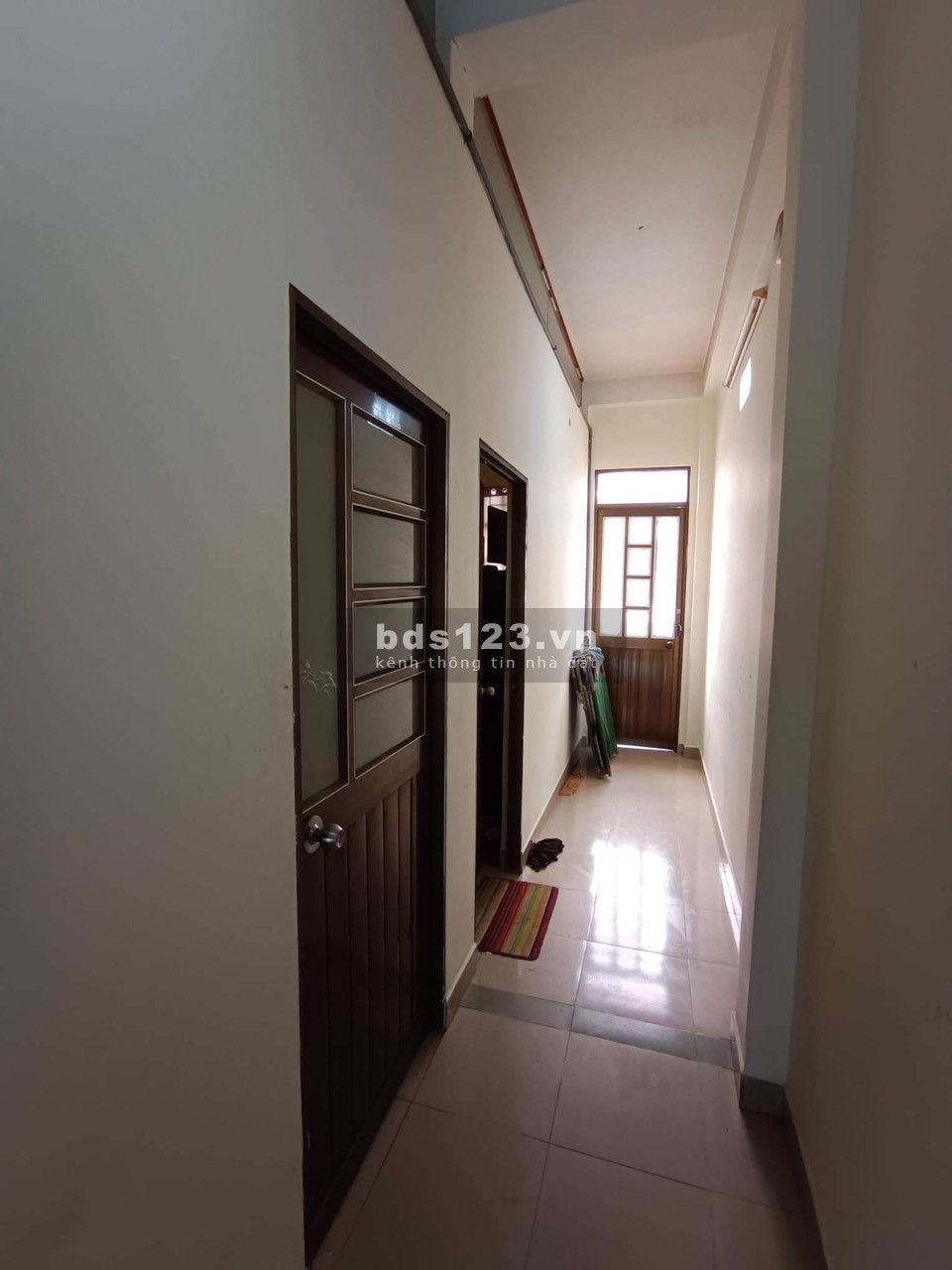 Bao giá khu vực Tân Phú nhà chính chủ từ năm 1990 dt 75m2 3 tầng bê tông chắc chắn, giá 9 tỷ