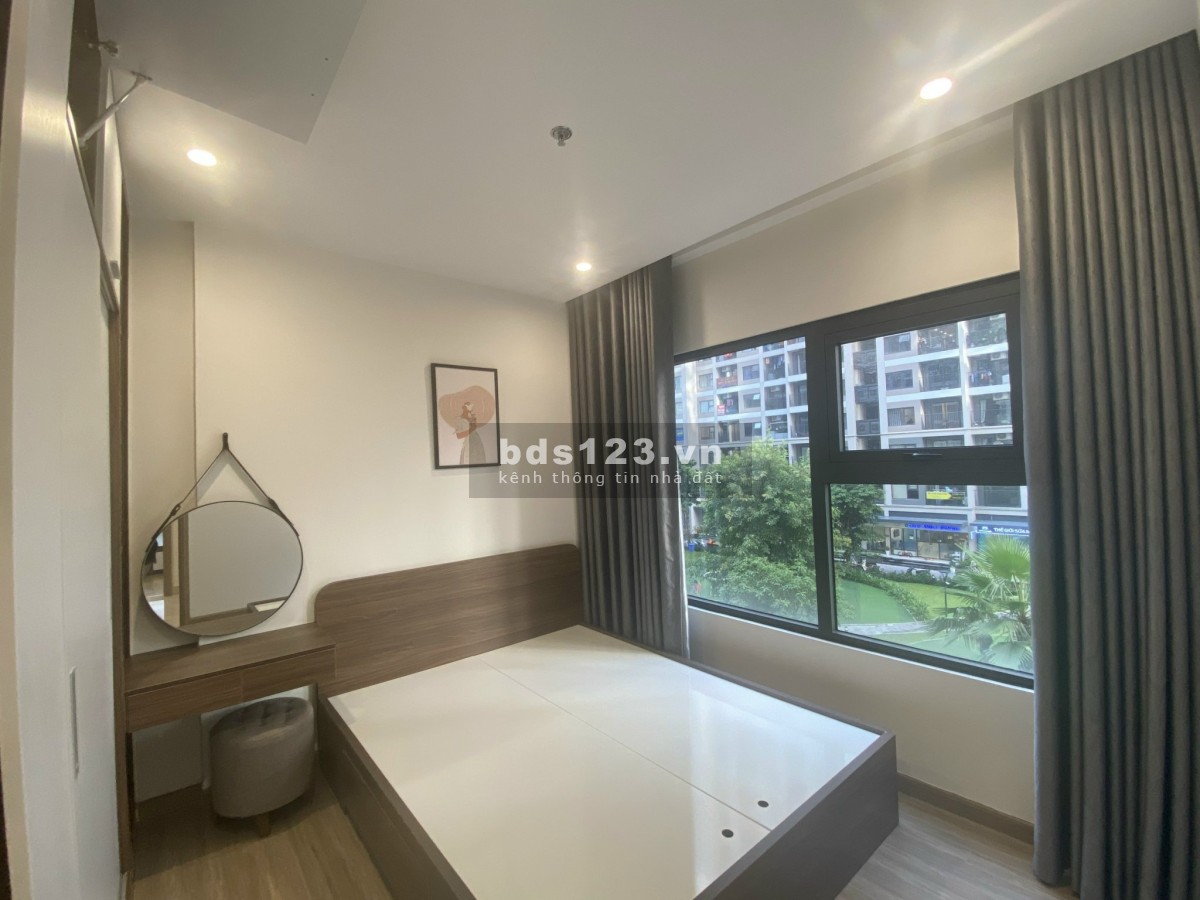 Bán chung cư cắt lỗ căn 2PN+1, 2WC đã đầy đủ nội thất chỉ còn 1.95 tỷ 0965 479 380