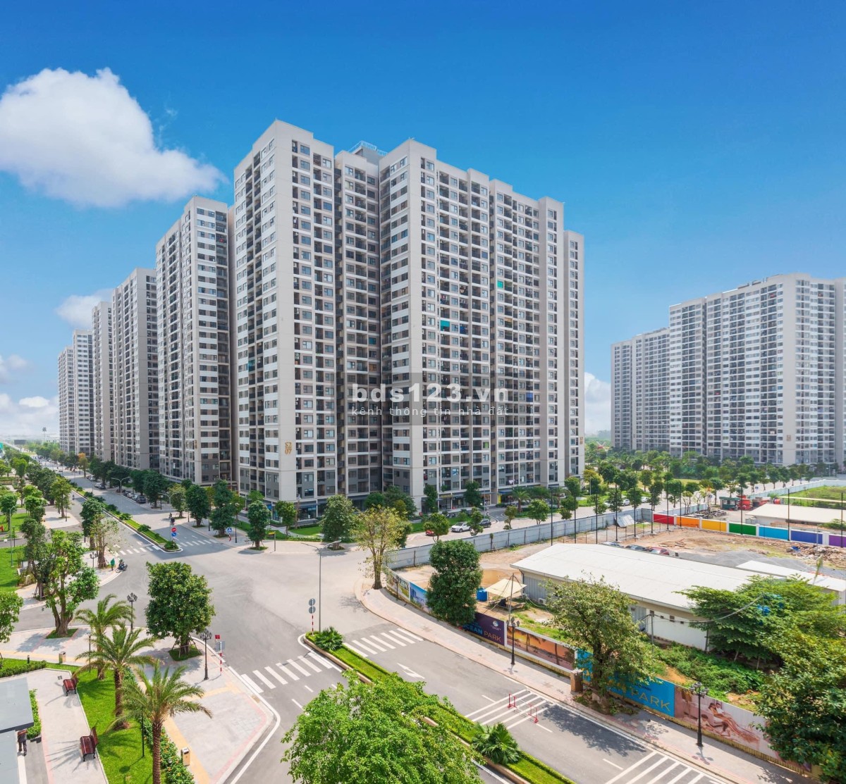 Bán căn hộ chung cư 2PN+1 60m2 cắt lỗ 230tr, Giá 1,53 tỷ Nội thất cơ bản- Vinhomes Ocean Park