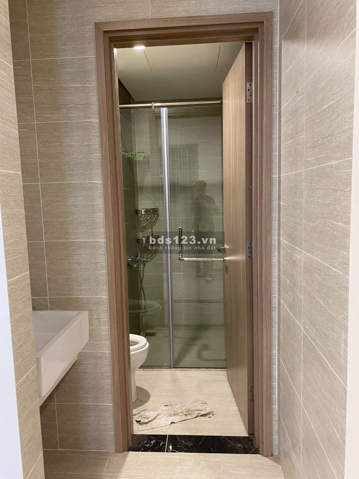Cần bán căn hộ 2PN 1VS chỉ với 1.55 tỷ tại Vinhomes Ocean Park tiện ích đủ