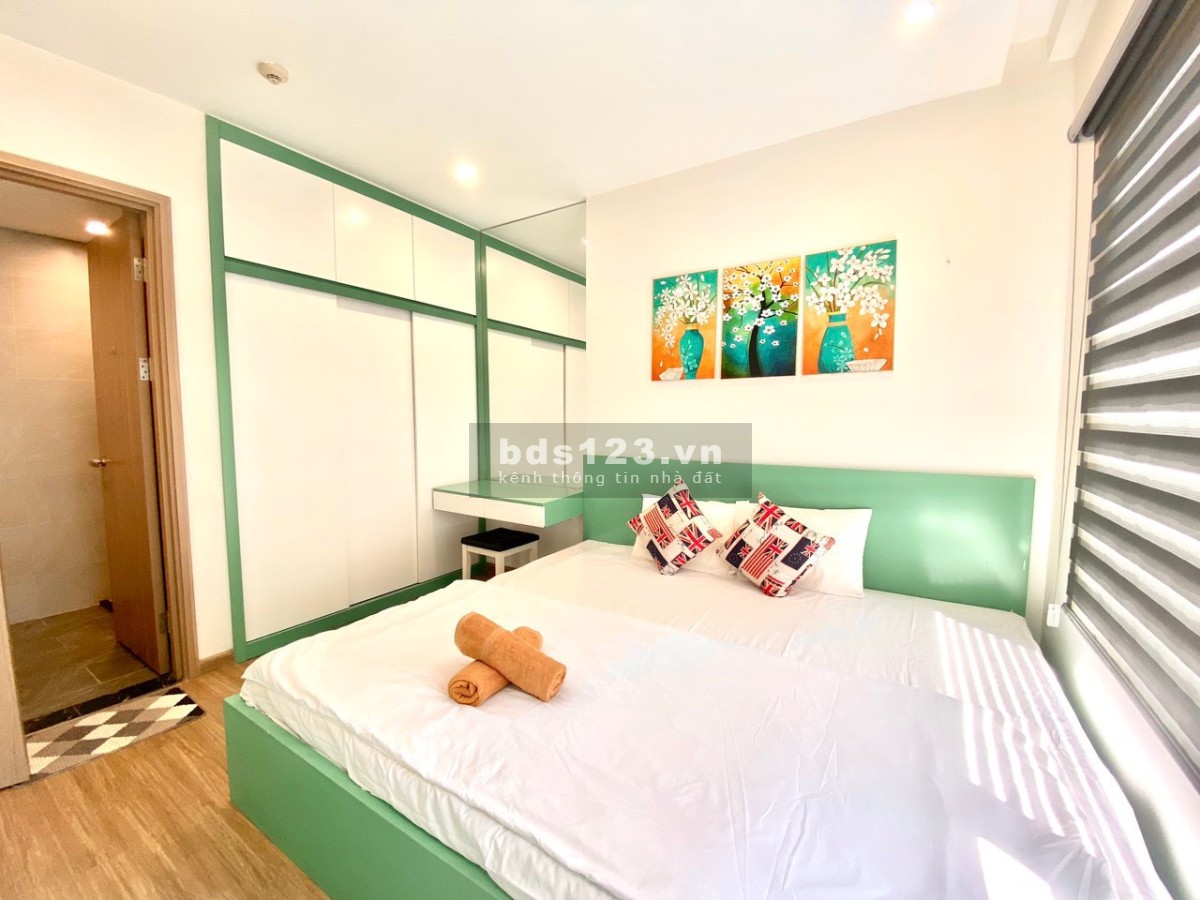 Chính chủ cần bán nhanh căn 3PN 2WC đã full nội thất giá bán 2.35 tỷ tại VOP LH 0965.479.380