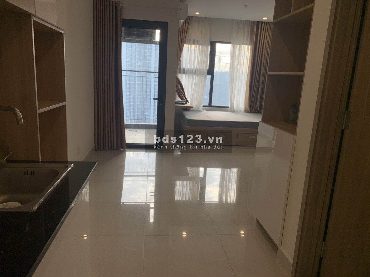Căn hộ Studio S302, Diện tích 30m². Giá bán 1470 bao thuế, phí
