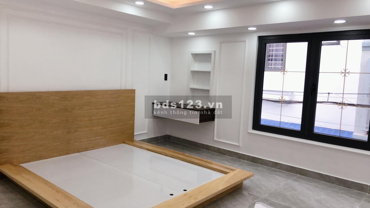 Bán nhà: Hoàng Hoa Thám P5 Quận Phú Nhuận giá 8.1tỷ tiện ích đủ