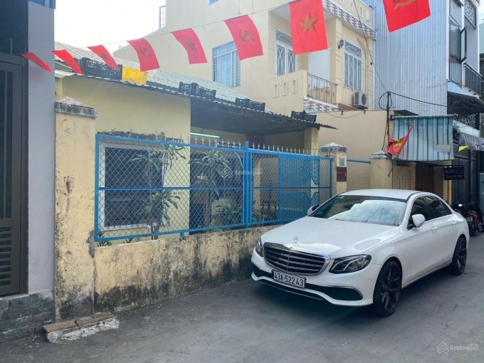 140m2 ngàng 8.4m nở hậu 9.4m, đường 5.5m, 2 ô tô tránh nhau, giá tốt