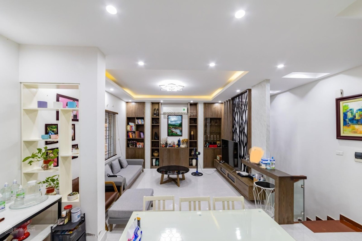 Khương Đình ô tô cách 50m trước nhà xe ba gác quay đầu nhà đẹp như khách sạn ở sướng dt 4.7 tỷ