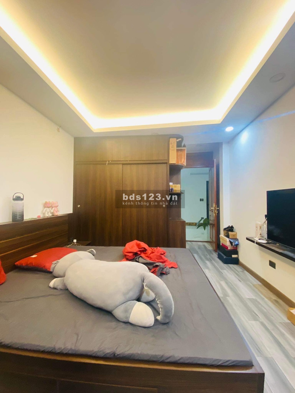 Dòng Tiền 50Tr/Tháng, nhà phố Lĩnh Nam, 85M2x5T, mt 7m, nhà đẹp, hiện đại, giá chỉ 9 tỷ