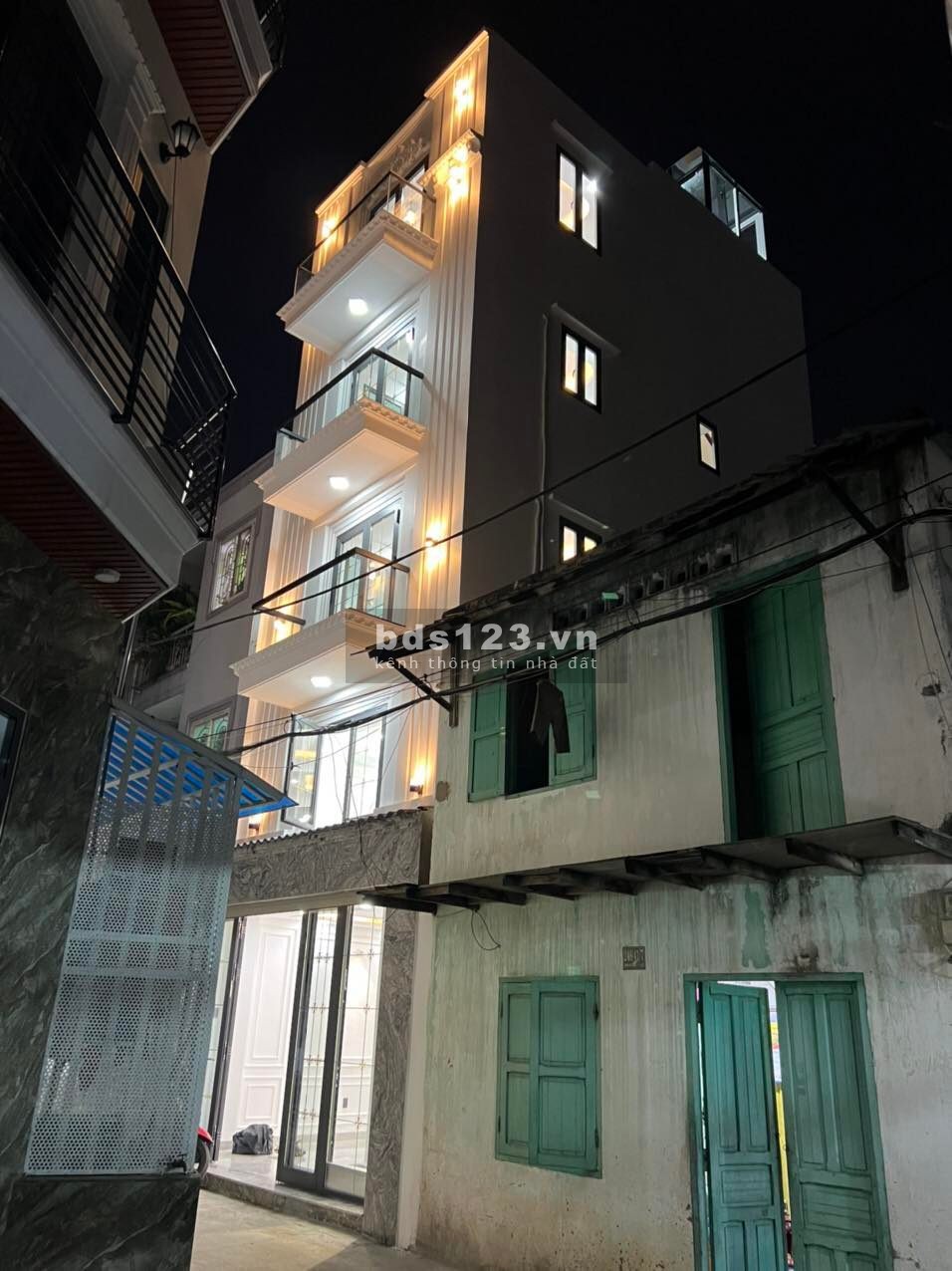 Bán nhà: Hoàng Hoa Thám P5 Quận Phú Nhuận giá 8.1tỷ tiện ích đủ
