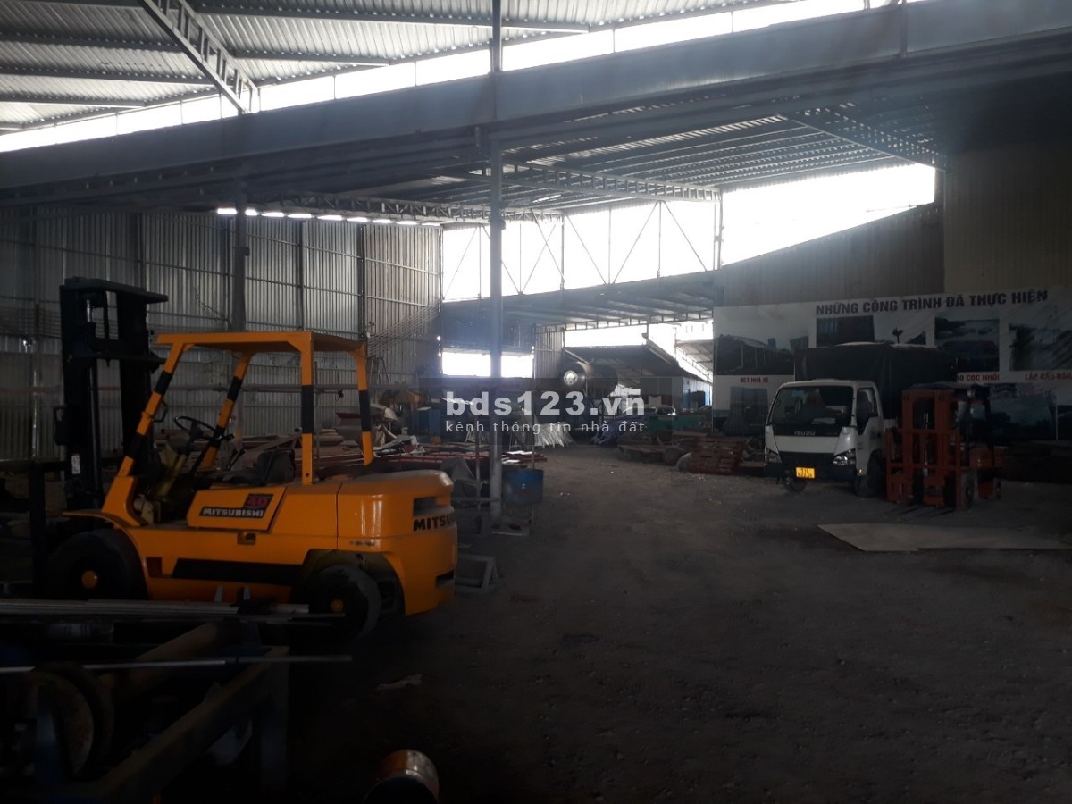 Cần cho thuê kho xưởng tại số 1, Hiệp Phước, Nhà Bè, TPHCM với DT 2000 m2