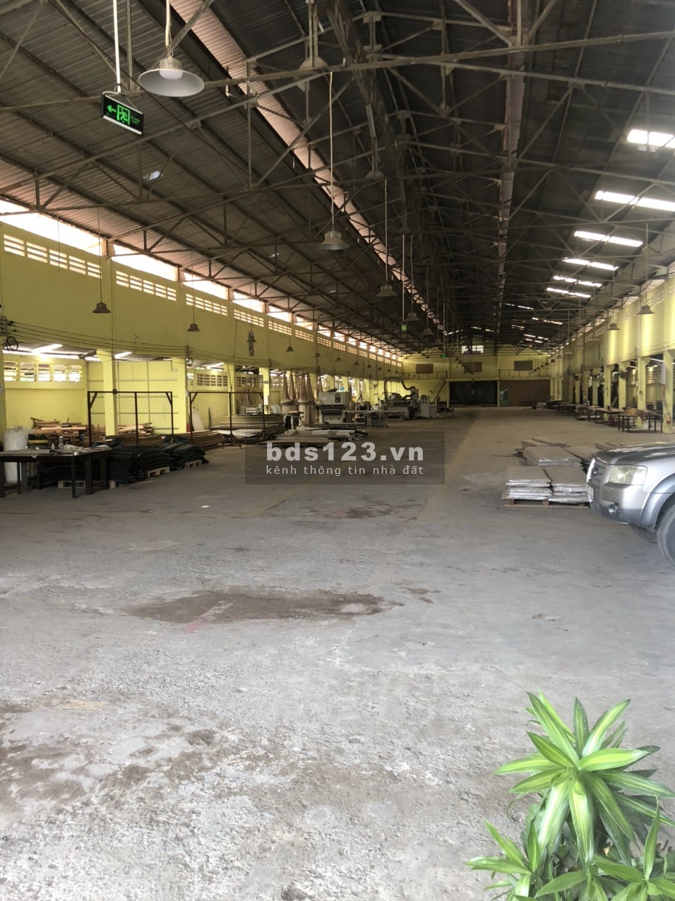 Cho thuê kho dtsd 2500m2 Nguyễn Xiển, phường Long Bình, Quận 9, TPHCM