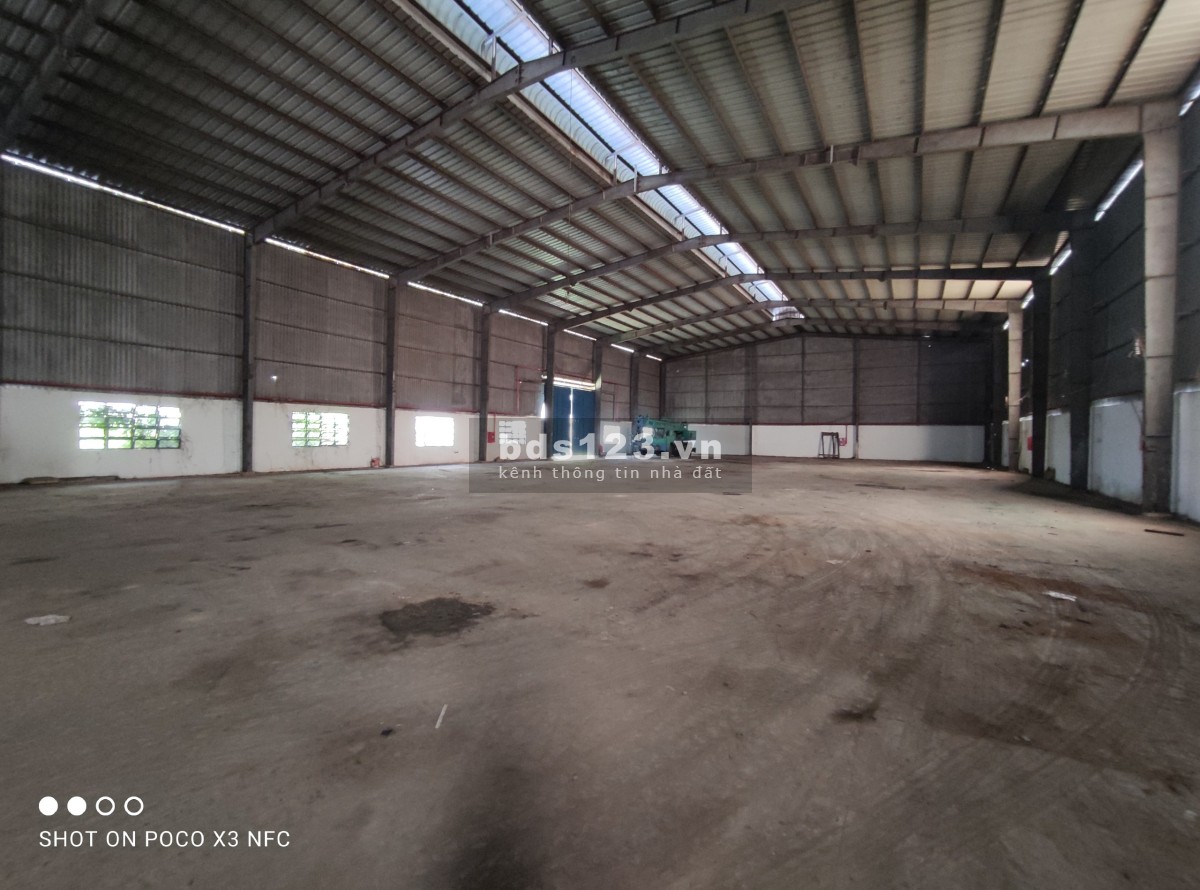 Cho thuê kho 1900m2 gần Quốc Lộ 1A, Mỹ Yên, Bến Lức, Long An