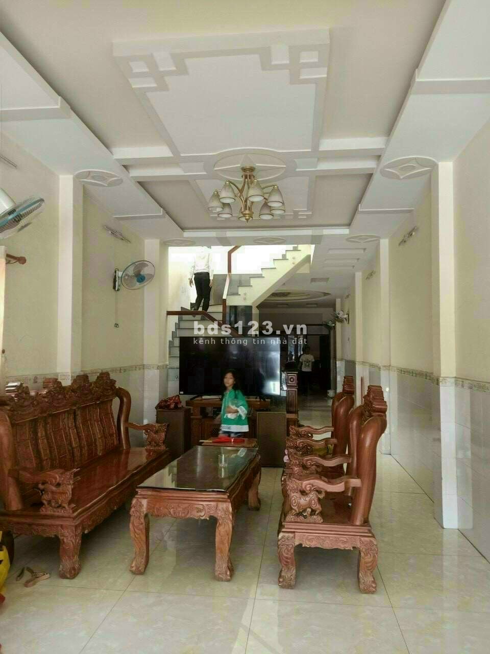 Nhà cấp 4 ngay Bà Triệu, tt Hóc Môn diện tích sử dụng 92m2 sổ hồng riêng giá 1ty