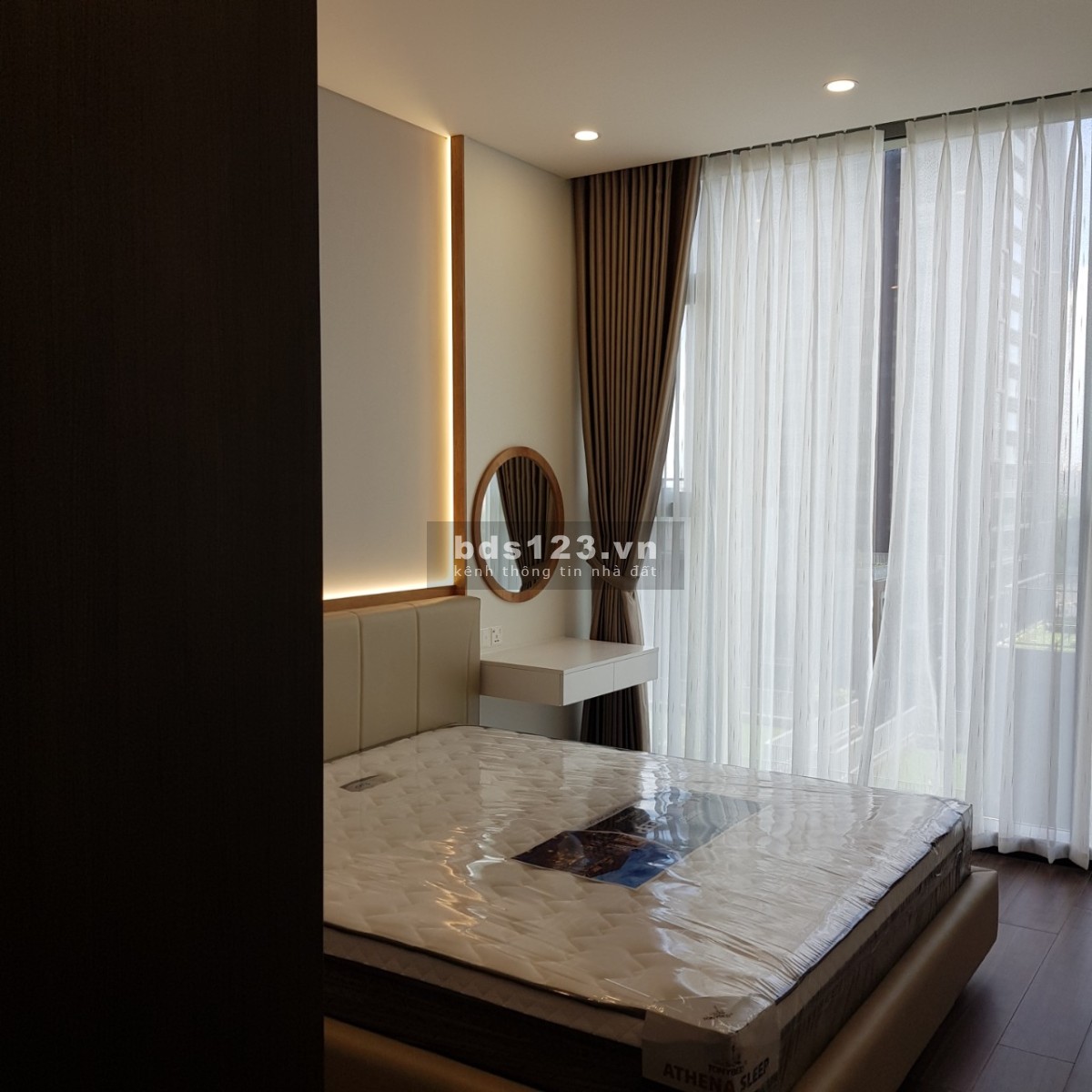 Cho thuê nhanh 1 phòng ngủ chỉ 24 triệu Empire City Quận 2