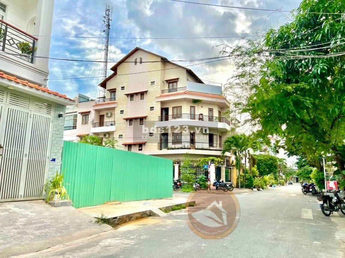 Chính chủ bán nhanh lô đất góc 2 mặt tiền đường số 41 Tân Quy Quận 7