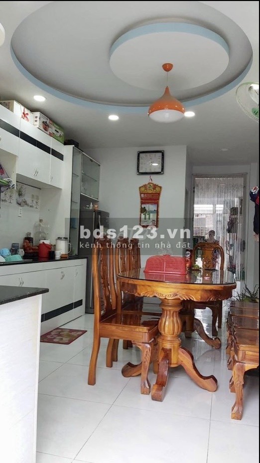 Bán nhà 2 mặt hẻm 4 lầu Phạm Thế Hiển P7 Quận 8 khu dân trí cao
