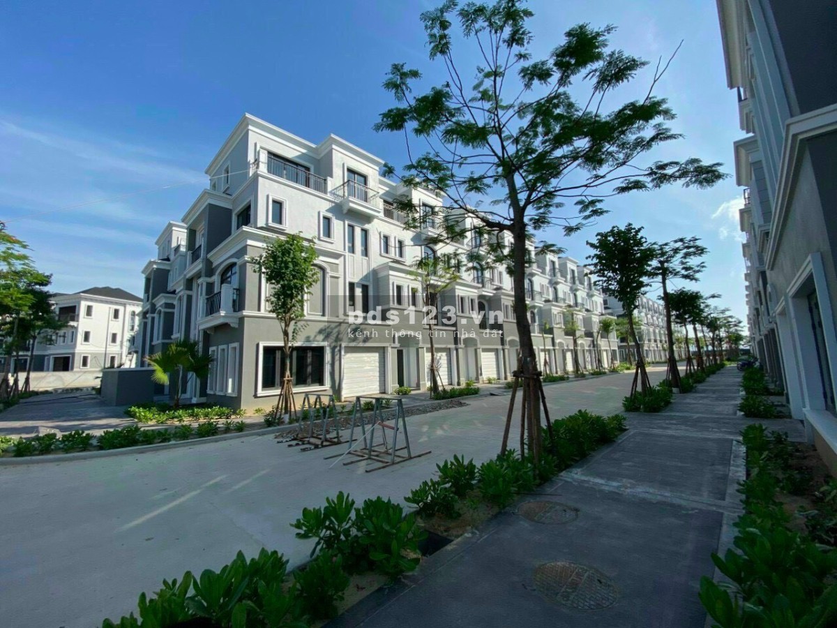 Cần bán căn liền kê Grand Bay Town toạ lạc bán đảo 3 của chủ đầu Tư Bim Group