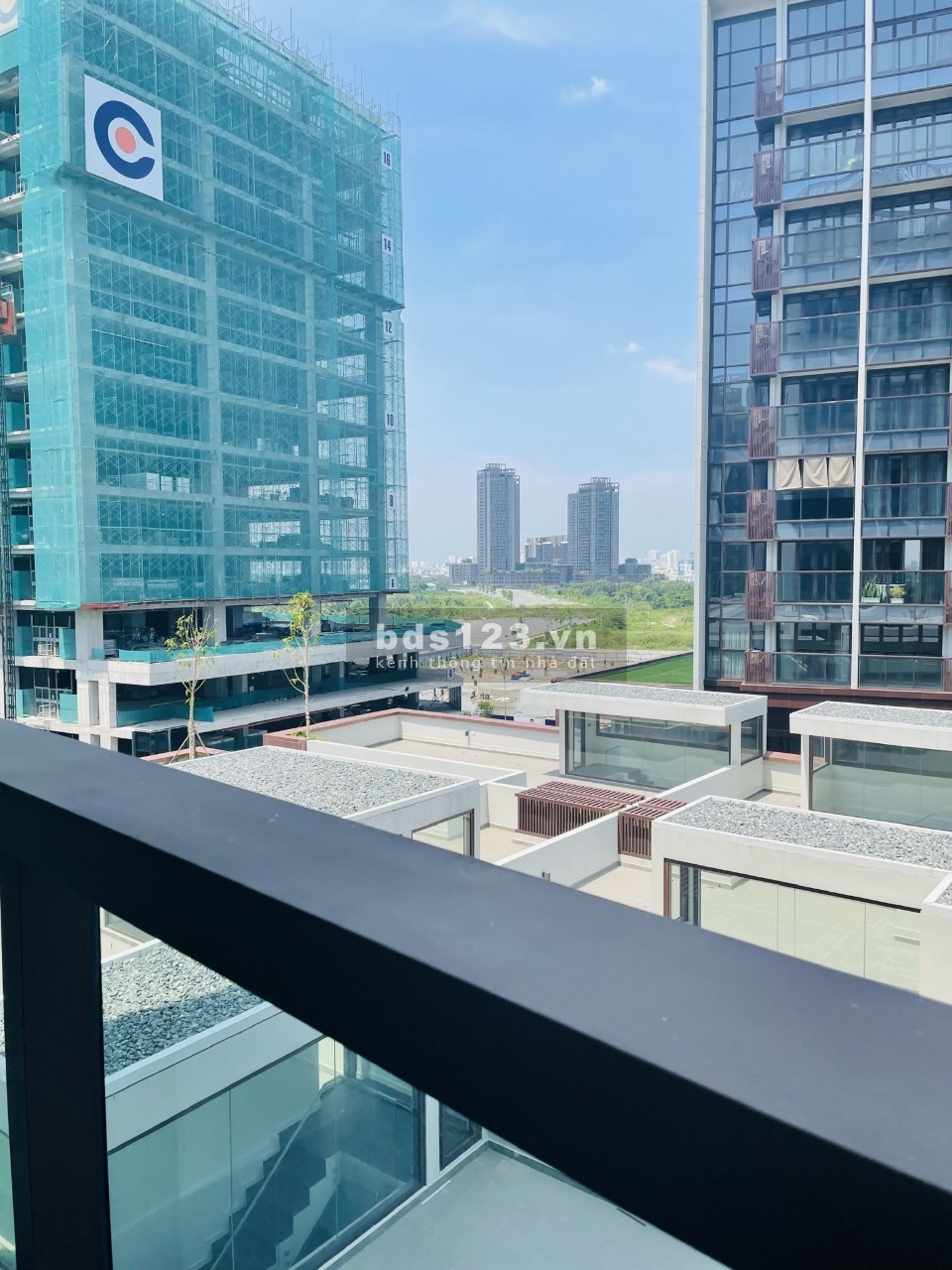 Bán 1PN 50m2 The Metropole Thủ Thiêm Quận 2, View sông Sài Gòn lh 0932689228