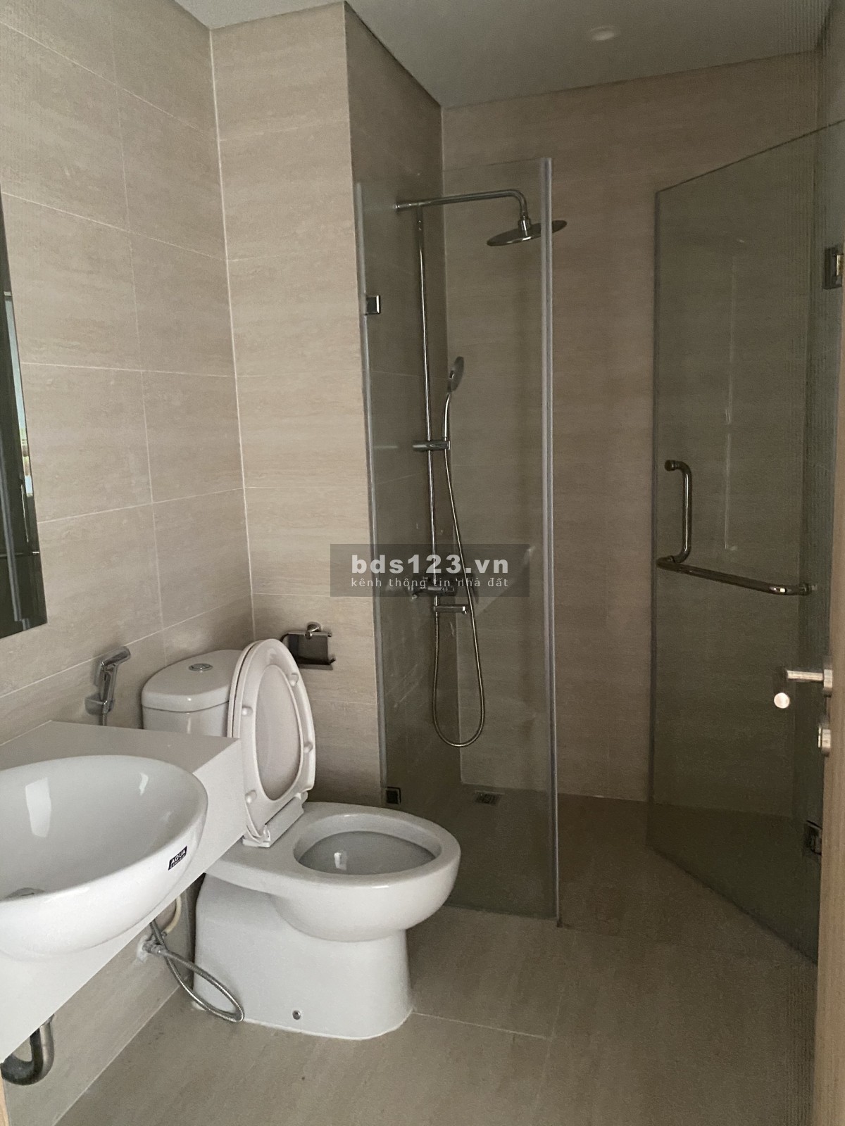 Chính chủ bán cắt lỗ chung cư Bim 30T tòa 2N- 2vs trung tâm Hạ Long