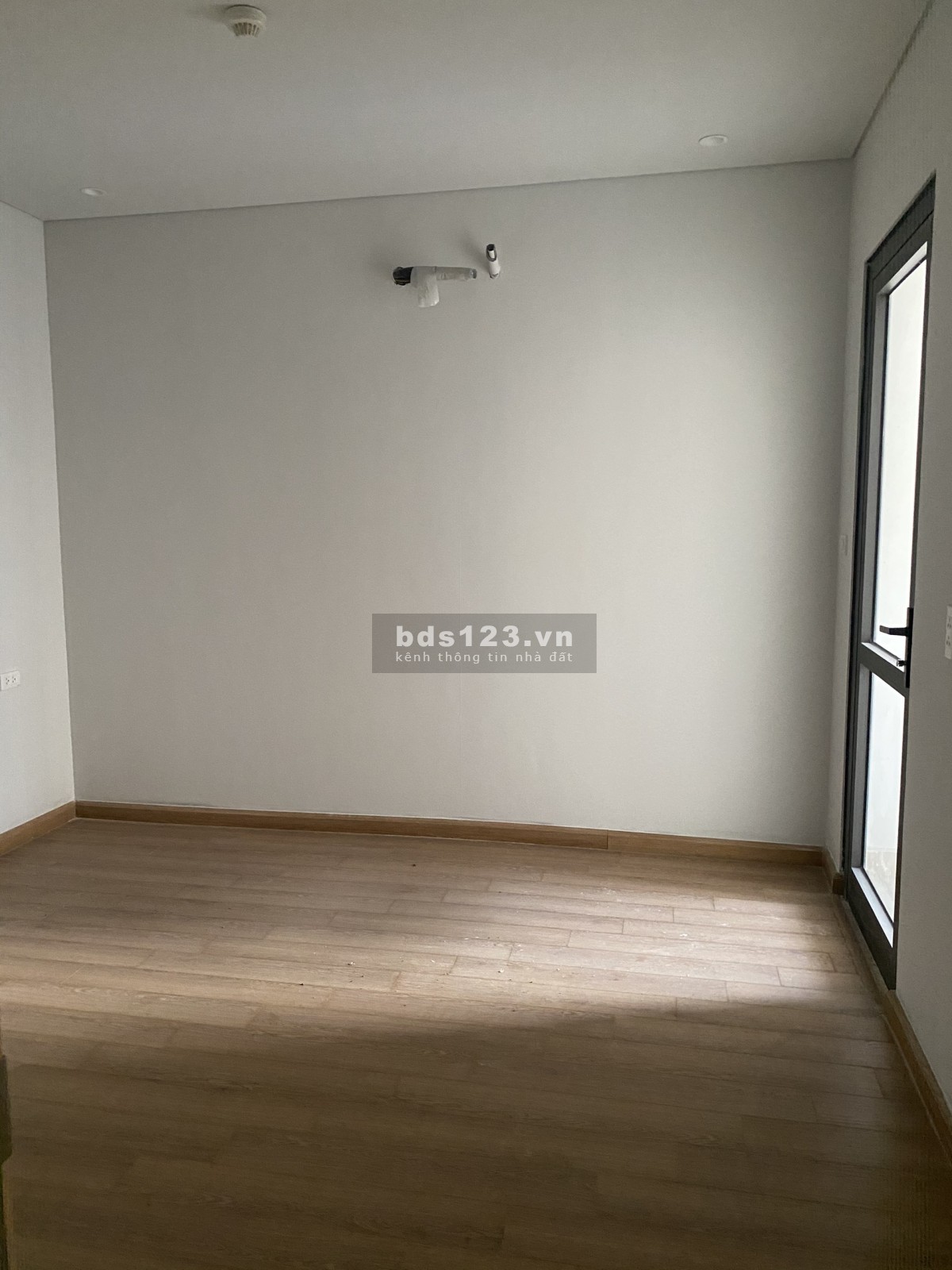 Chính chủ bán cắt lỗ chung cư Bim 30T tòa 2N- 2vs trung tâm Hạ Long