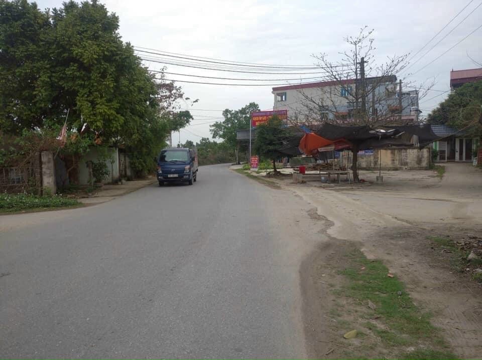 Chính chủ bán đất Bắc Vọng, em hoa hậu mặt đường nhựa, dt 190m giá hạt rẻ rinh ngay được em trẻ đẹp