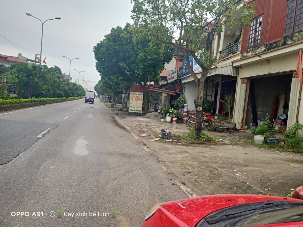 Chính chủ bán đất Bắc Vọng, em hoa hậu mặt đường nhựa, dt 190m giá hạt rẻ rinh ngay được em trẻ đẹp