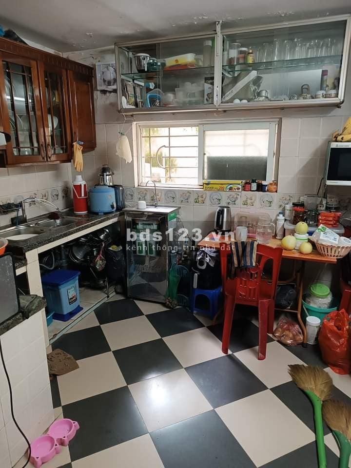 Bán nhà Hoàng Mai 47m x 4 tầng, mặt tiền 3.6m, giá 3.3 tỷ sổ sẵn