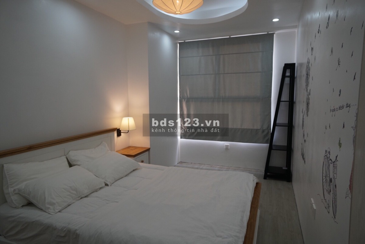 0907758378 tôi cần bán căn hộ 2 PN Gía 5,1 tỷ full Nội thất tại Kingston Residecnce