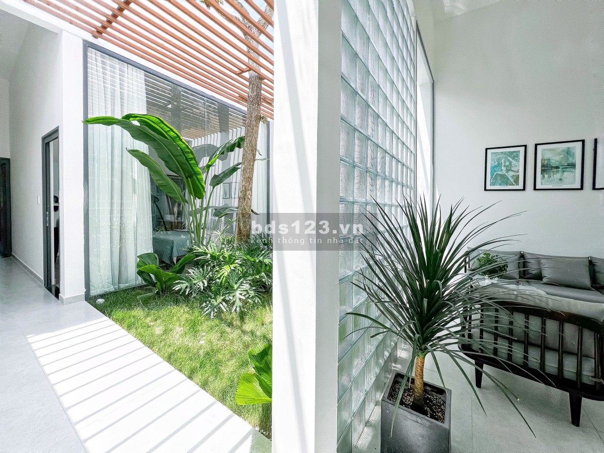 Sở hữu ngay nhà phố vườn, nghỉ dưỡng DT 220m2 gần sân bay Hồ Tràm, BRVT giá 2 tỷ 9