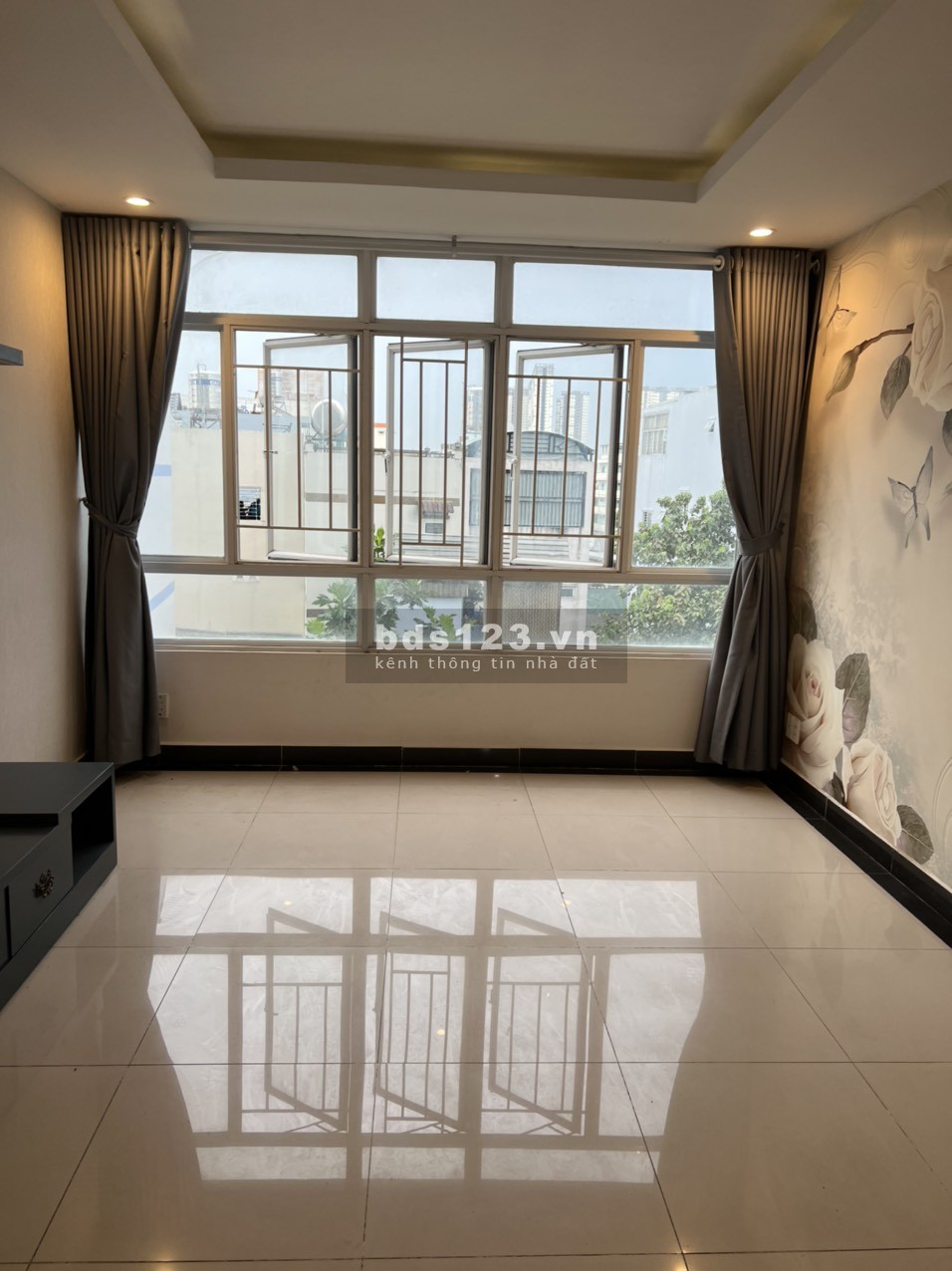 Tôi cần bán nhanh căn hộ Samland Giai Việt Q8, diện tích 150m2 SHR