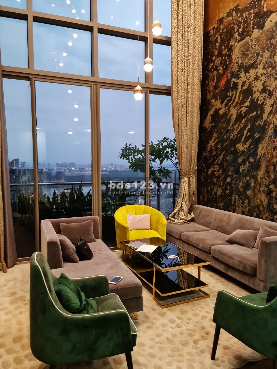 Cho thuê hoặc bán căn hộ Millenium Masteri Quận 4 Penthouse tháp A, Lầu 32, giá 30 tỷ