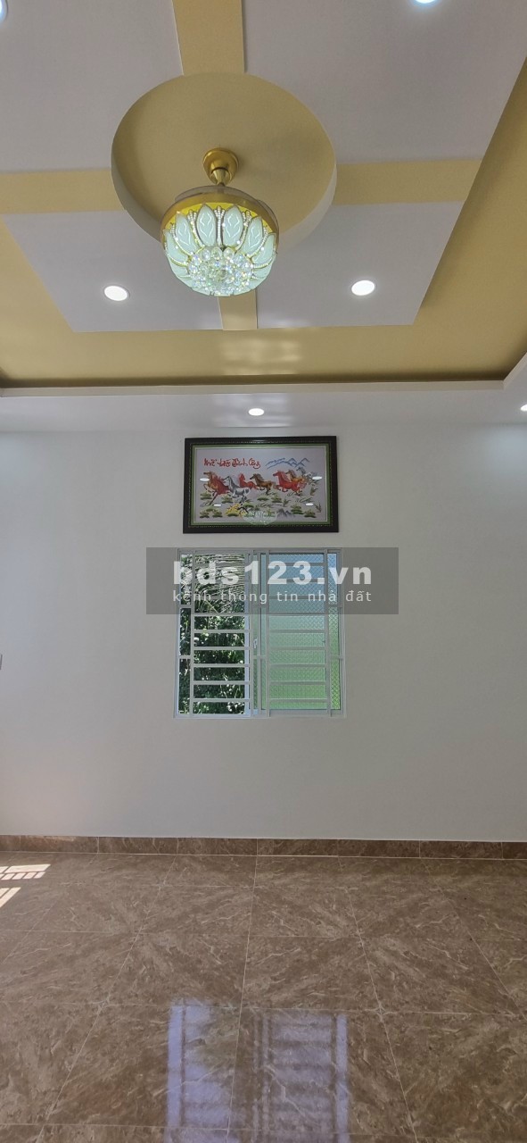 Nhà mặt tiền đường nhựa sát nách TT Thị Trấn Chợ Gạo, Tiền Giang nhỉnh 1 tỷ