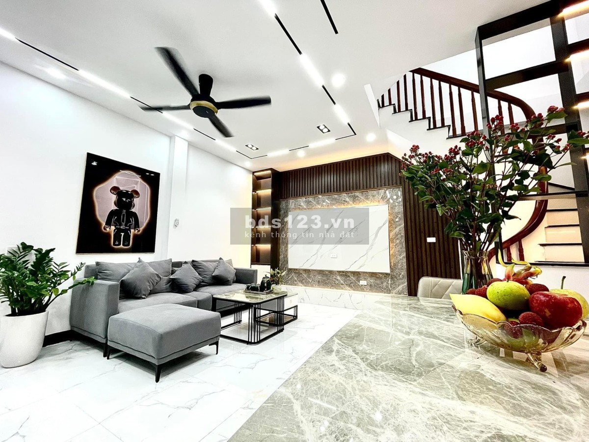 Nhà Hiếm Khương Trung Quận Thanh Xuân, căn góc 2 ngõ, mặt tiền 6m chỉ 4,8 tỷ đồng