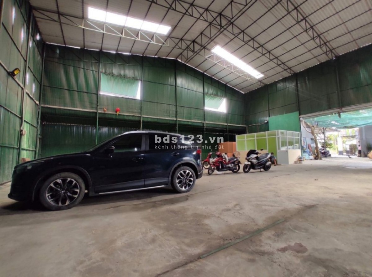Cho thuê Kho xưởng 350m2 đường Nguyễn Hữu Thọ. 30 Triệu